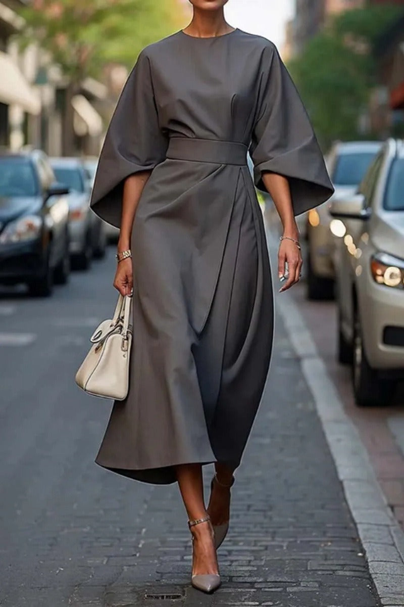 Eleganztes Kleid mit Laternenärmeln